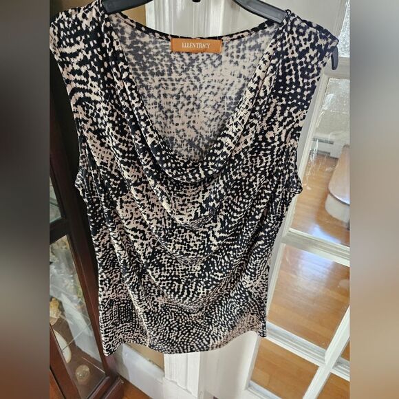 Ellen Tracy ladies shell size medium - Picture 1 of 4